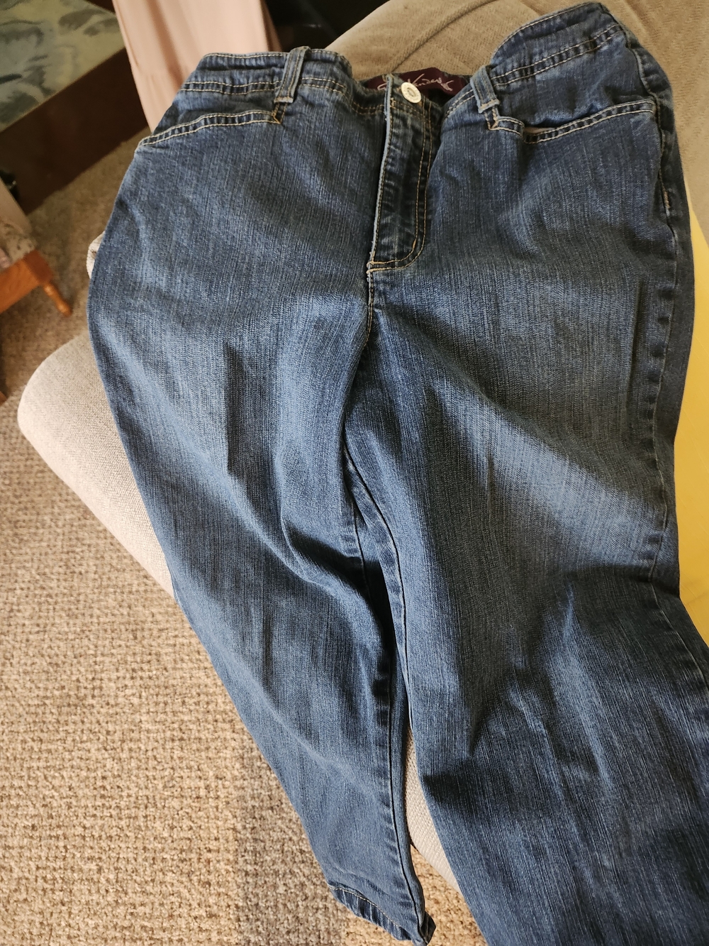 Womens Classic Blue Denim Capris